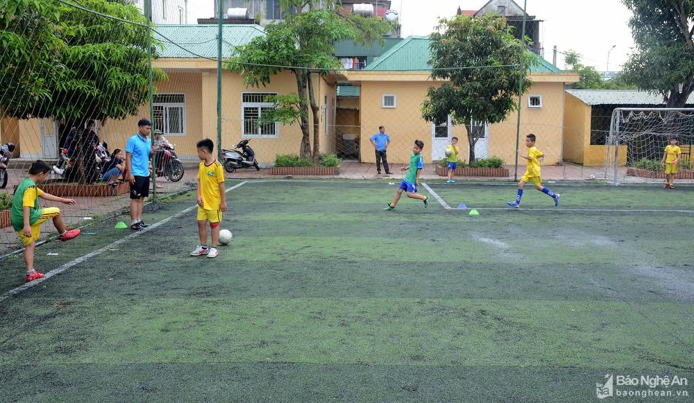 Nghi Lộc: Xác định thi đấu hết mình ở Giải Bóng đá TN-NĐ Cúp Báo Nghệ An năm 2022