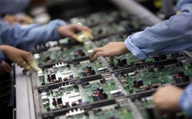 Ngành sản xuất linh kiện điện tử hưởng lợi từ xu hướng chuyển dịch chuỗi cung ứng - Ảnh 1. Ngành sản xuất linh kiện điện tử hưởng lợi từ xu hướng chuyển dịch chuỗi cung ứng - Ảnh 1.