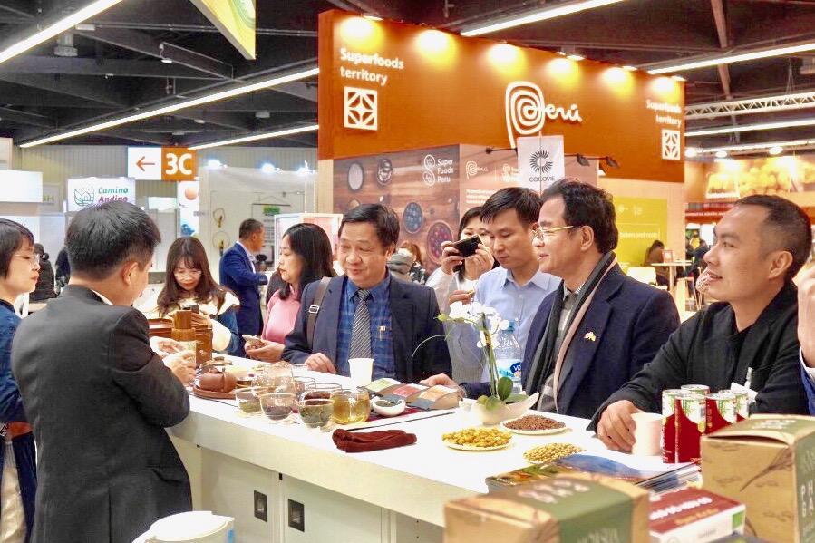 Gian hàng trưng bày sản phẩm hữu cơ của doanh nghiệp Việt Nam tại Hội chợ Biofach 2023 đang diễn ra tại CHLB Đức.