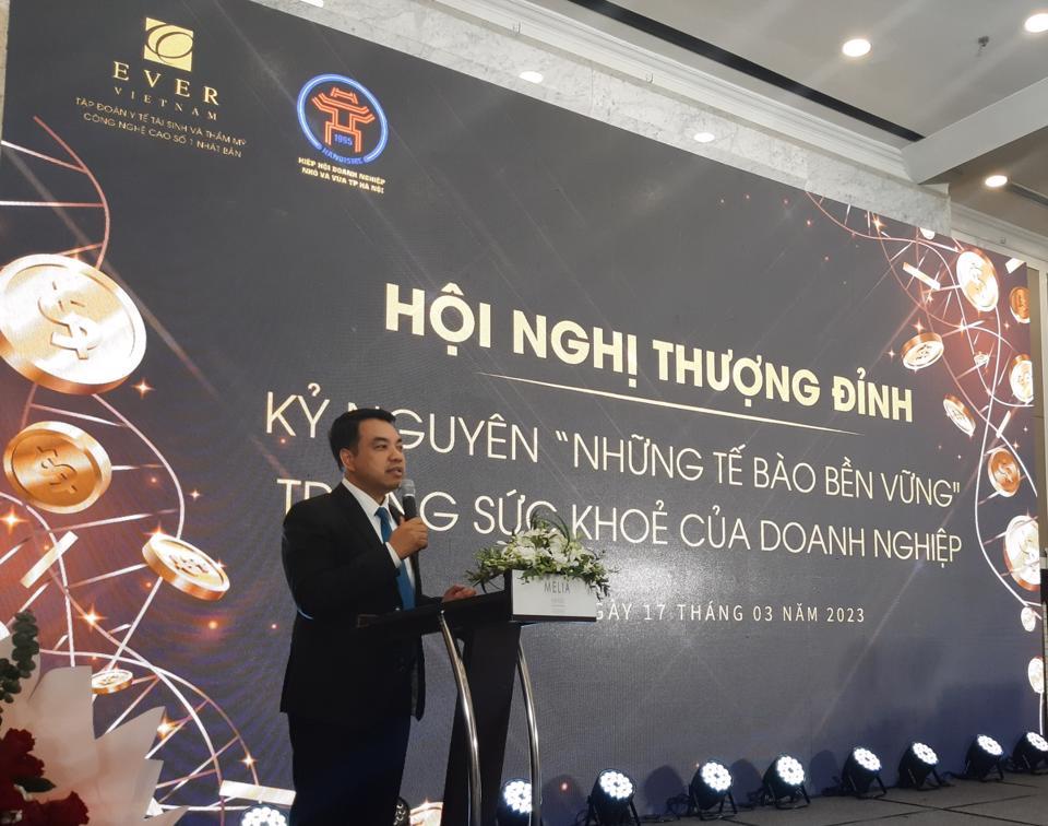 Phó Chủ tịch, Tổng Thư ký Hanoisme Mạc Quốc Anh phát biểu tại sự kiện. Ảnh: Khắc Kiên