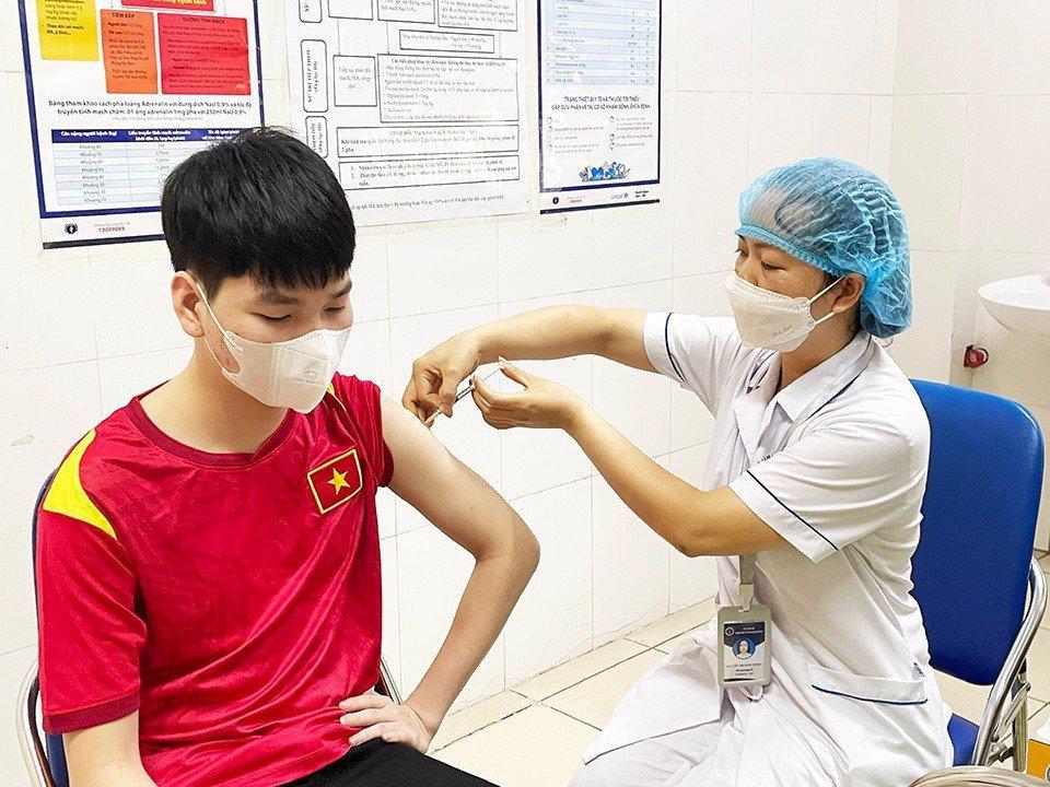 Rà soát, vận động người dân tiêm vaccine Covid-19, tránh tâm lý chủ quan  - Ảnh 1