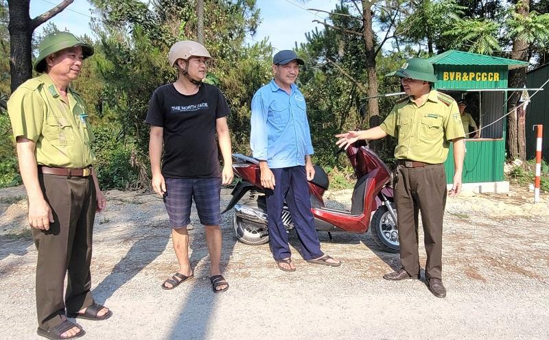 Các địa phương, đơn vị ở tỉnh Hà Tĩnh chủ động thực hiện tốt phương châm “bốn tại chỗ” sẵn sàng ứng phó với các tình huống cháy rừng xảy ra