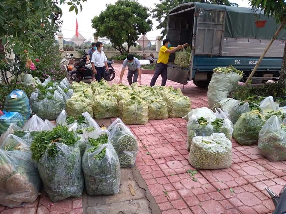 Trong những năm phòng chống dịch Covid-19, xã Minh Tân đã hỗ trợ, cung cấp hàng chục tấn rau xanh cho Nhân dân