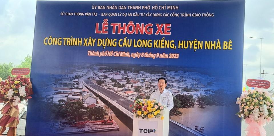 Ông Lương Minh Phúc cam kết sẽ hoàn thành đúng tiến độ đối với nhiều công trình xây dựng cầu nếu được giao mặt bằng đúng tiến độ.