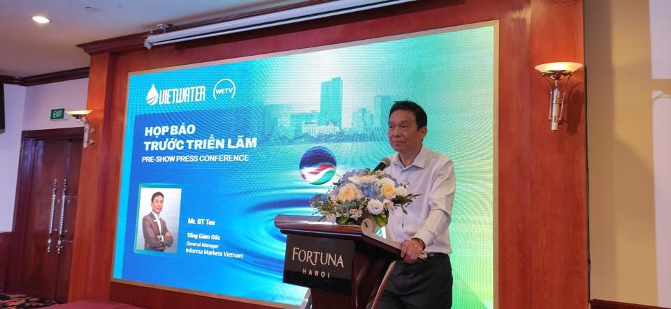 Tổng Giám đốc Công ty Informa Markets Việt Nam (đơn vị tổ chức Vietwater 2023) BT Tee thông tin tại buổi họp báo. Ảnh: Khắc Kiên