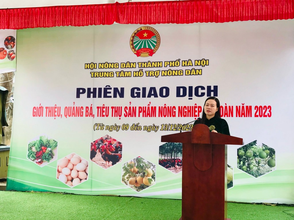 Khai mạc phiên giao dịch giới thiệu sản phẩm nông sản tại Ba Vì