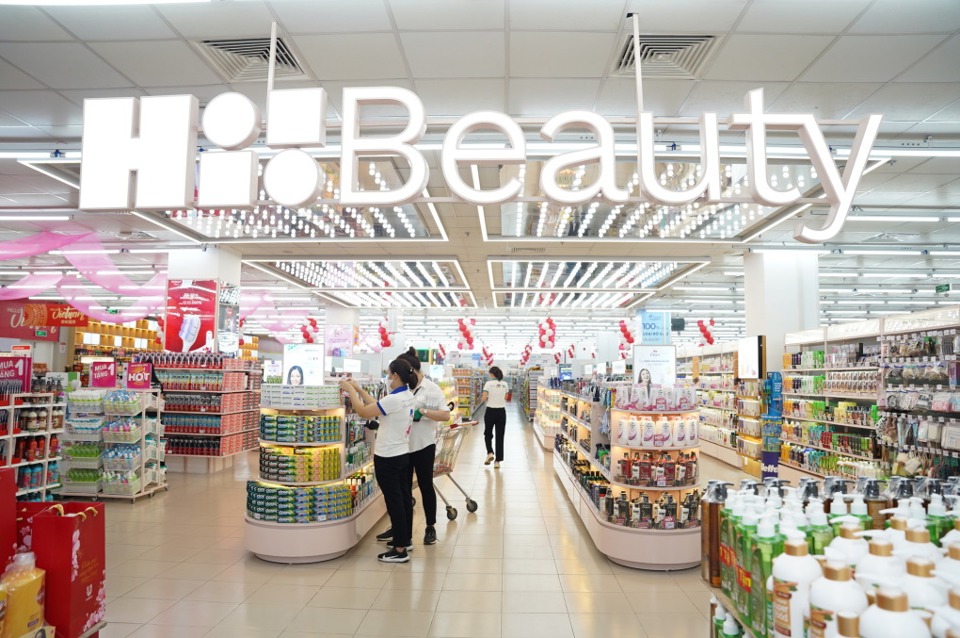 Góc làm đẹp Hi-Beauty tại WinMart Hạ Long.