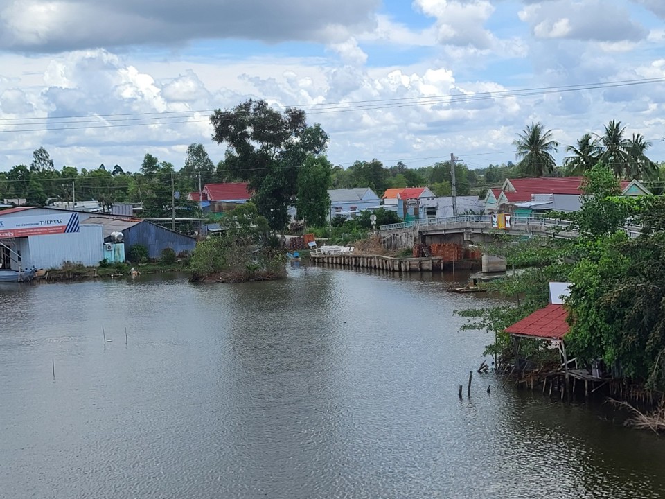 Vàm Khai Hoang, xã Nguyễn Phích huyện U Minh hiện tại. Nơi đây xưa kia rất nghèo, từng diễn ra những trận đánh ác liệt trong chiến tranh. (Hoàng Nam)