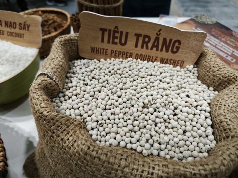 Giá tiêu hôm nay 23/7: tăng mạnh trở lại, trong nước chinh phục mốc 150.000 đồng/kg  