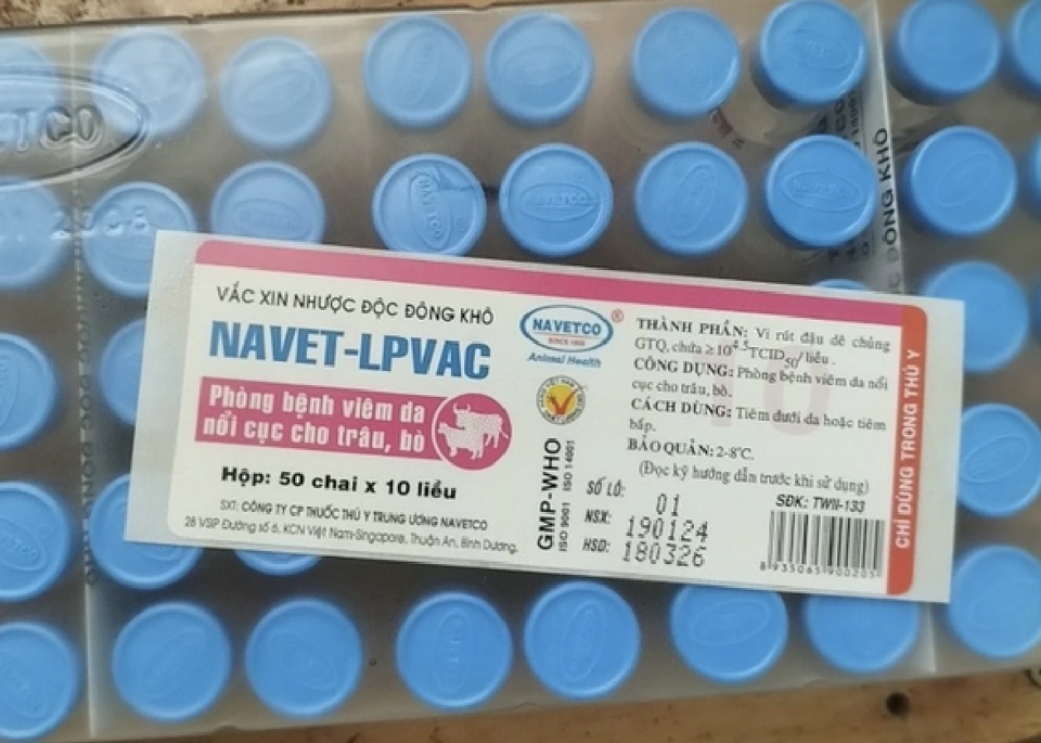 Vắc xin nhược độc đông khô NAVET-LPVAC của Công ty Cổ phần thuốc thú y Trung ương NAVETCO (trụ sở tại Thuận An, tỉnh Bình Dương).