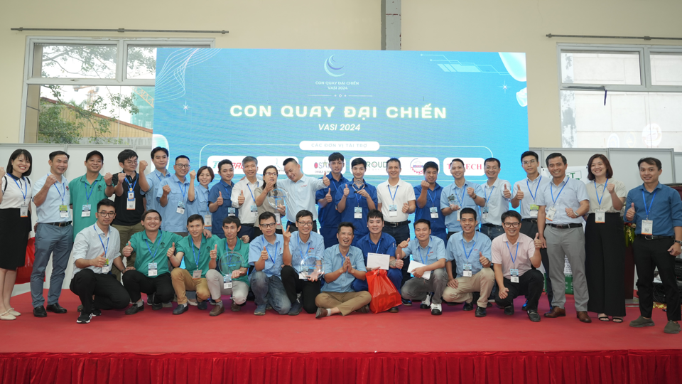 Các đội tham gia Cuộc thi “Con quay Đại chiến VASI 2024”.