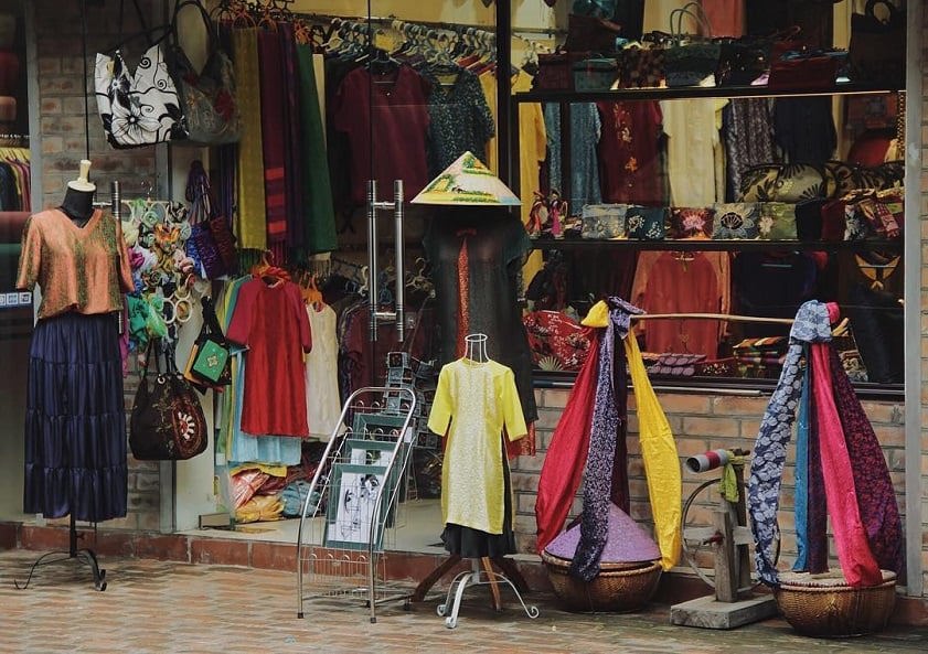 Làng lụa Vạn Phúc