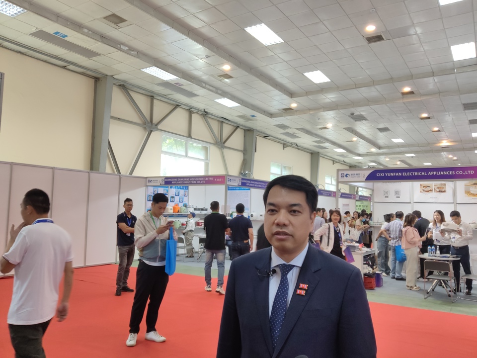 TS Mạc Quốc Anh - Phó Chủ tịch kiêm Tổng Thư ký Hiệp hội Doanh nghiệp nhỏ và vừa TP Hà Nội (HANOISME). Ảnh: Khắc Kiên