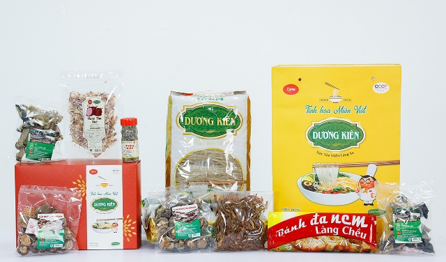 Miến dong làng So (Cộng Hòa, Quốc Oai) được đầu tư thiết kế bao bì bắt mắt.