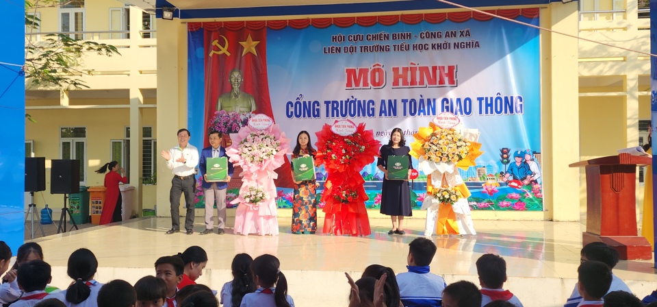 Nhựa Tiền Phong - cầu nối yêu thương - Ảnh 3