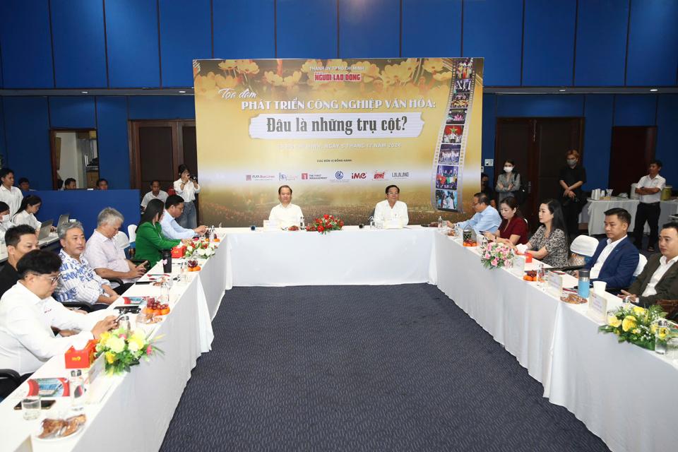 Quang cảnh tọa đàm. Ảnh: Hoàng Triều