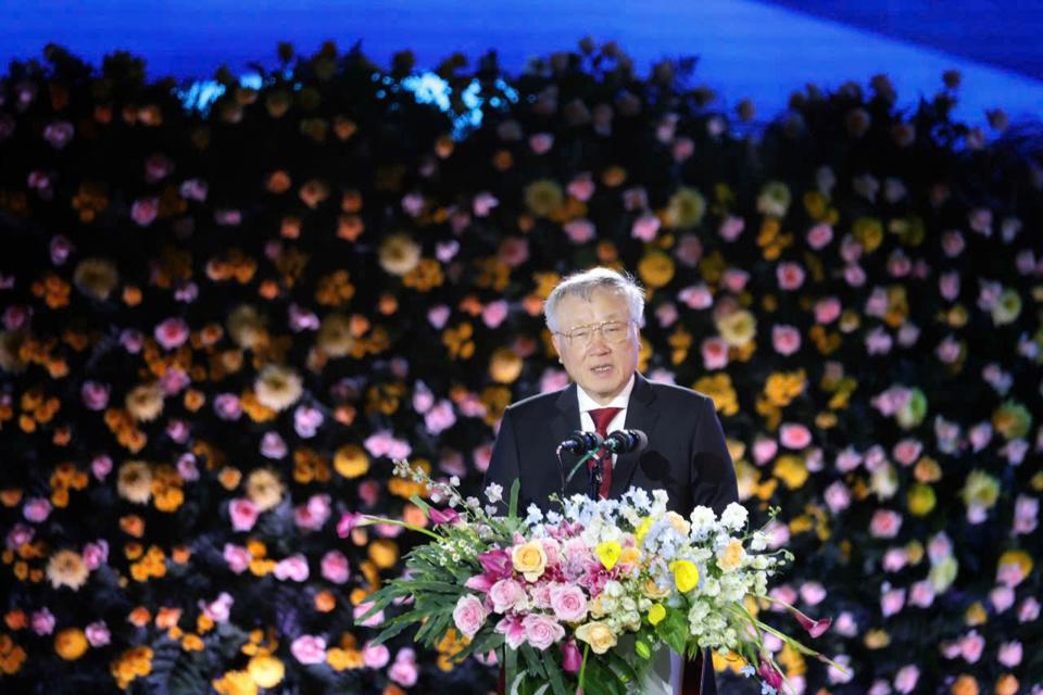 Ủy viên Bộ Chính trị, Bí thư Trung ương Đảng, Phó Thủ tướng Thường trực Chính phủ Nguyễn Hòa Bình phát biểu tại lễ khai mạc.