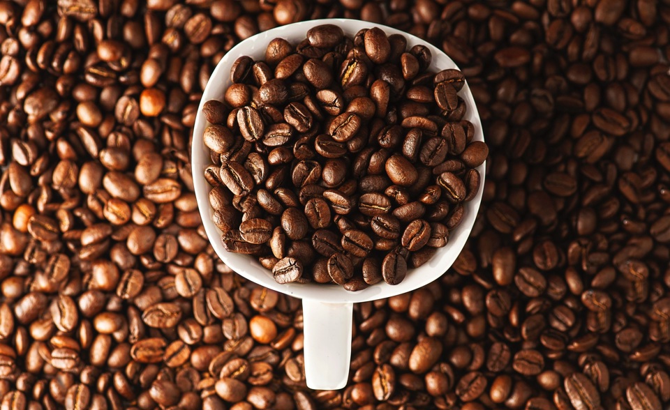 Giá cà phê hôm nay 11/12: Robusta nối dài chuỗi ngày tăng giá  