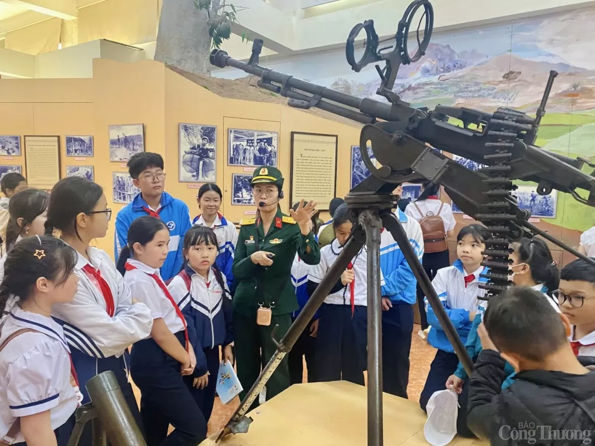 Học sinh Gia Lai hào hứng với nhiều trải nghiệm thú vị khi được hoá thân thành chiến sĩ Gia Lai: Học sinh hào hứng với nhiều trải nghiệm thú vị khi được hoá thân thành chiến sĩ