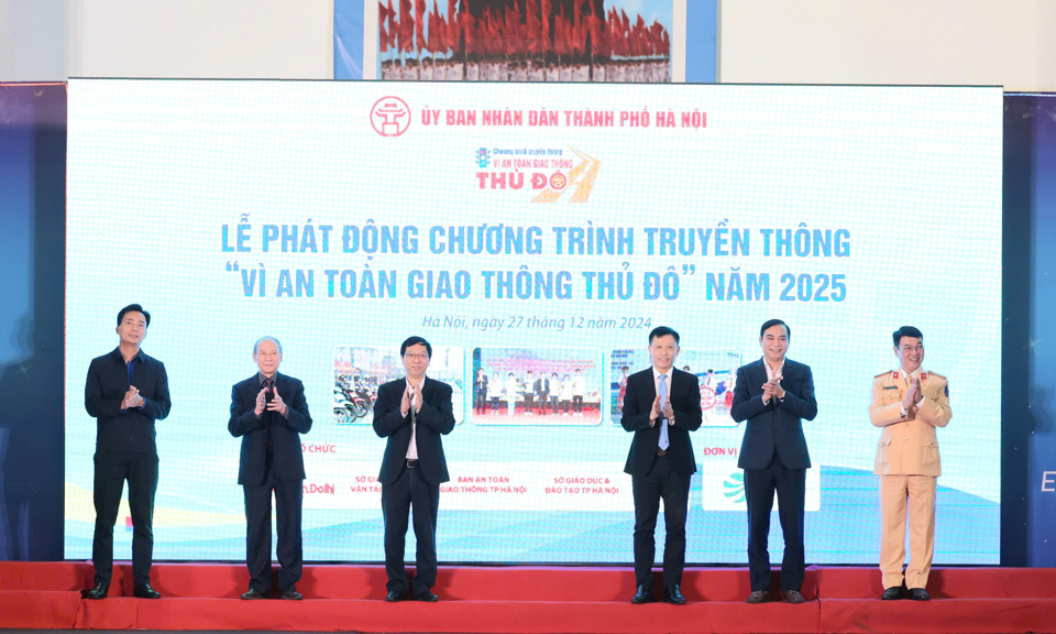 Ban Tổ chức phát động chương trình