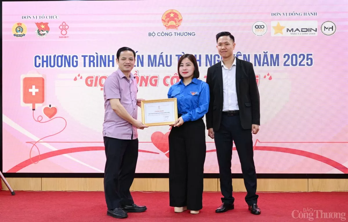 Giọt hồng Công Thương 2025: Hiến máu cứu người, chung tay vì sự sống cộng đồng