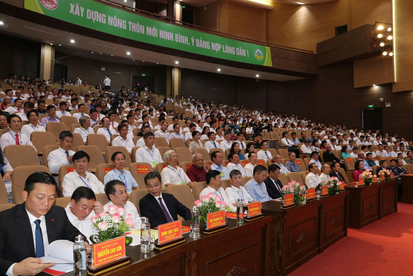 Các đại biểu tham dự lễ công bố. Ảnh: Quốc Huy