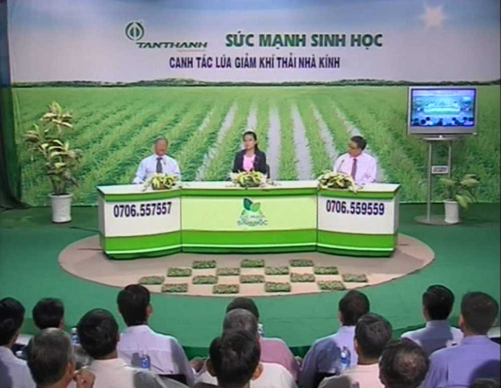 Chương trình“Bạn nhà nông” và “Sức mạnh sinh học” năm 2014.