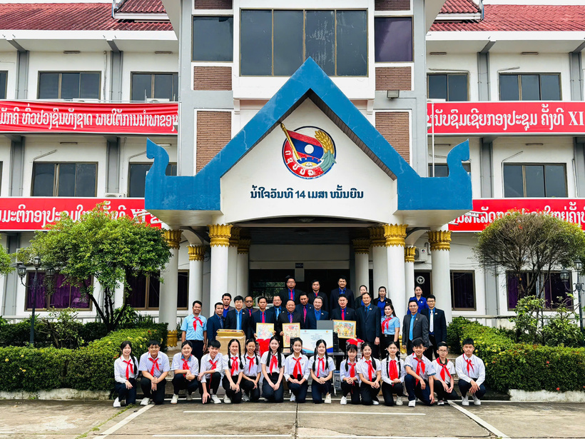 Đoàn đại biểu thanh thiếu nhi Việt Nam tham dự Gặp gỡ hữu nghị thanh thiếu nhi Việt Nam - Lào năm 2025.- Ảnh: Trung ương Đoàn