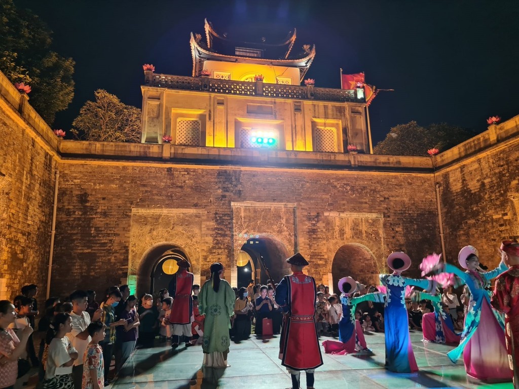Trung tâm công nghiệp văn hóa