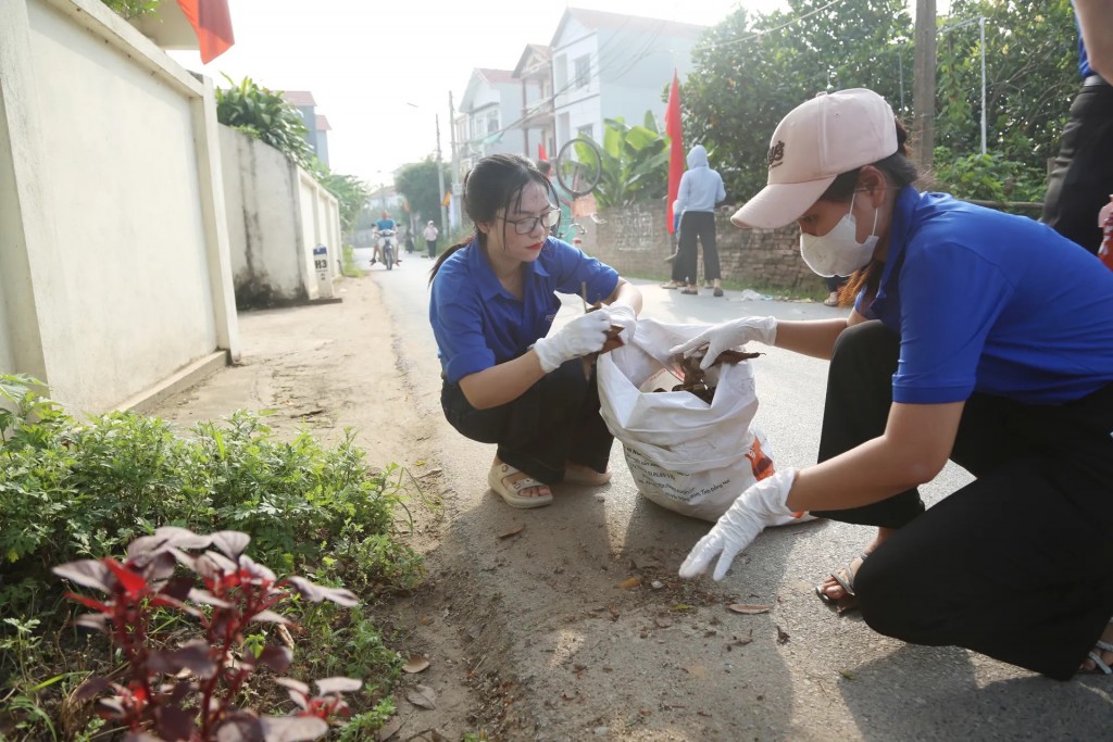 Xã Yên Lãng hành động vì môi trường sáng, xanh, sạch, đẹp