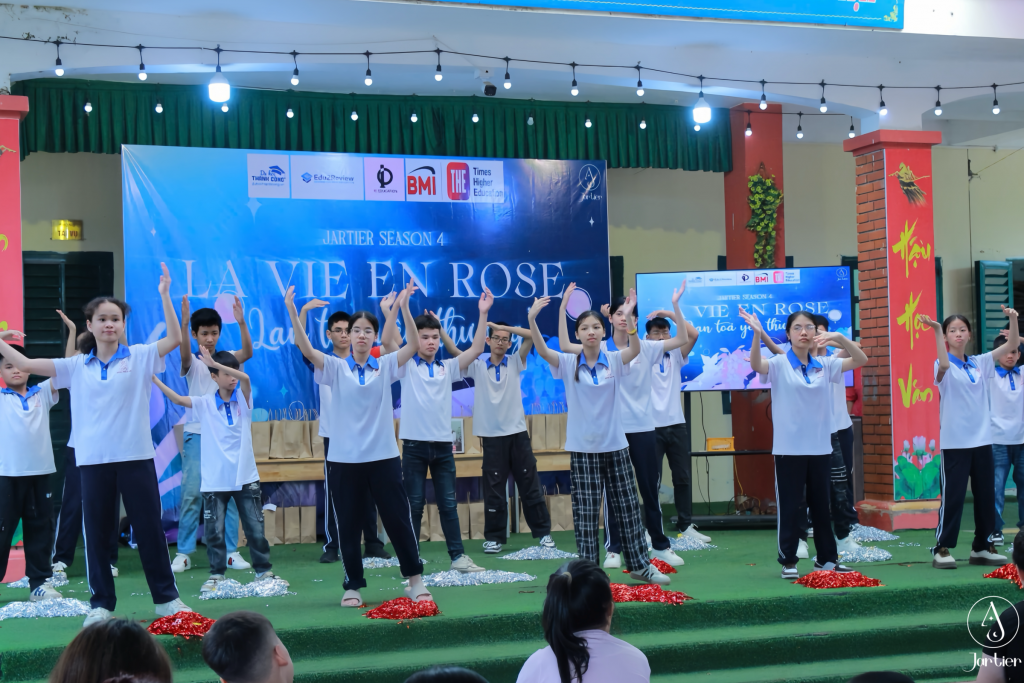 Góp phần lan tỏa những điều tốt đẹp đến cộng đồng Góp phần lan tỏa những điều tốt đẹp đến cộng đồng