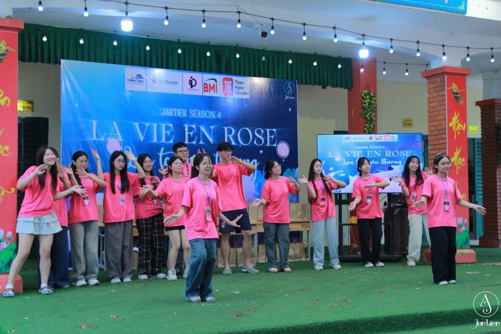 Góp phần lan tỏa những điều tốt đẹp đến cộng đồng Góp phần lan tỏa những điều tốt đẹp đến cộng đồng