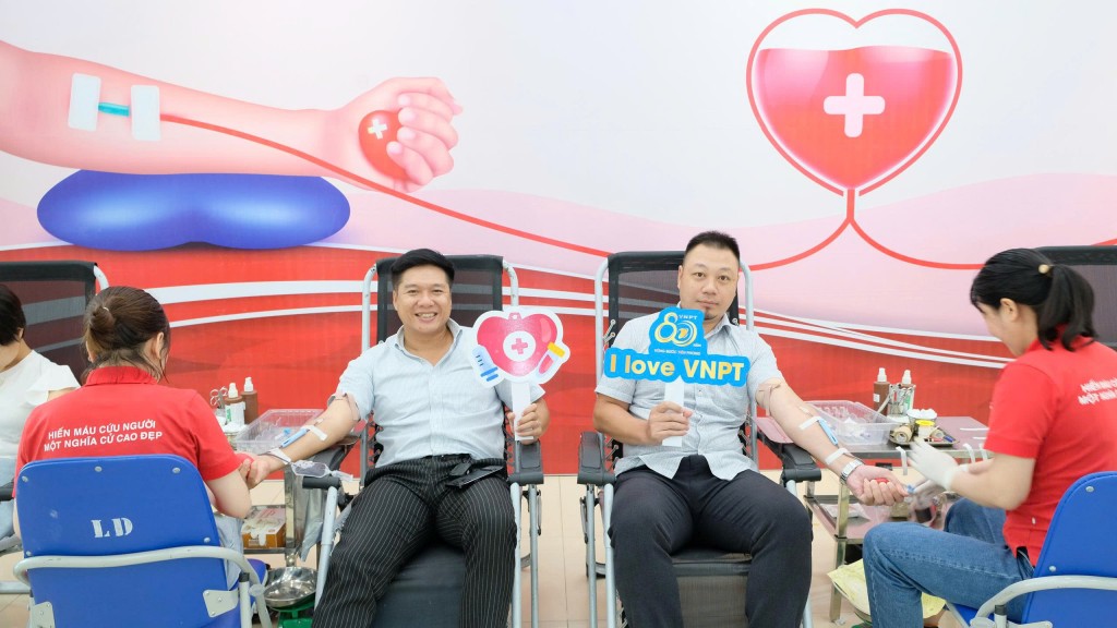 Tuổi trẻ VNPT: Gửi yêu thương bằng những giọt máu hồng