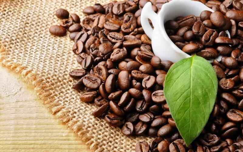 Giá cà phê Robusta tăng tới hơn 6,1% lên mức 4.410 USD/tấn, mức cao nhất trong vòng hơn hai tháng qua. Ảnh minh hoạ