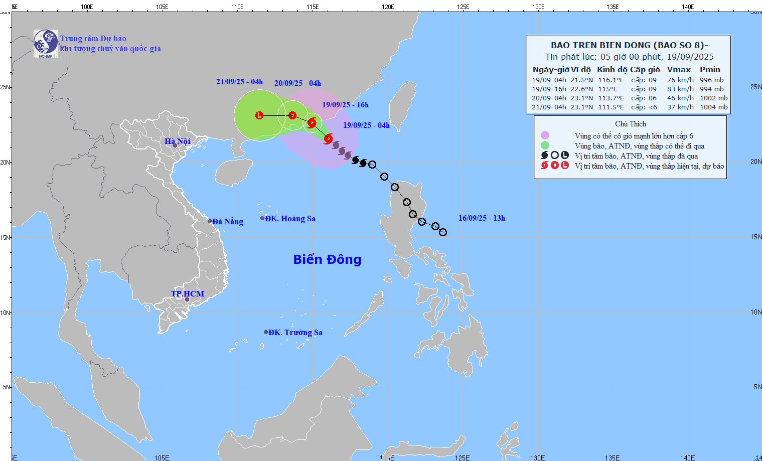 Sức gió mạnh nhất vùng gần tâm bão số 8 mạnh cấp 8-9, giật cấp 11