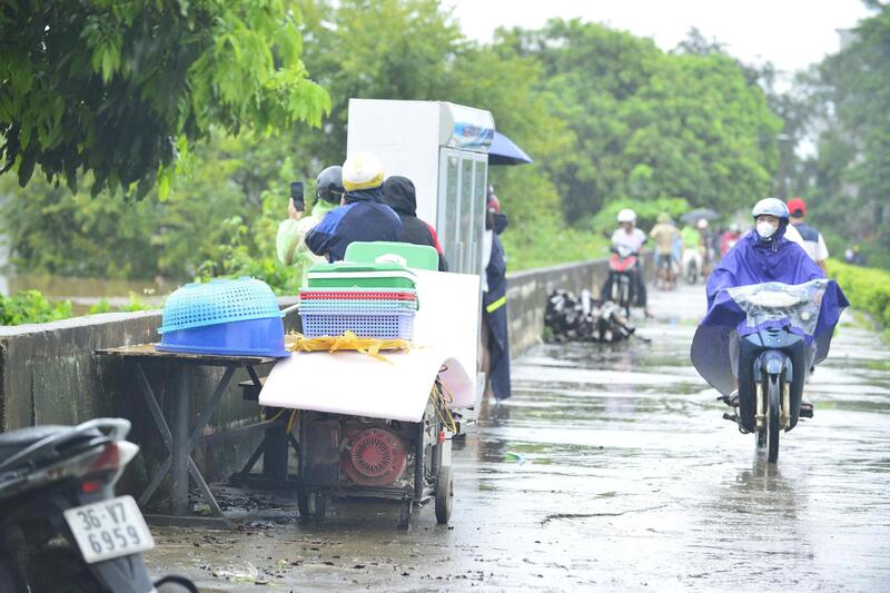 Người dân và chính quyền địa phương đã đưa nhiều tài sản  đến nơi an toàn, trước khi nước lũ dâng cao