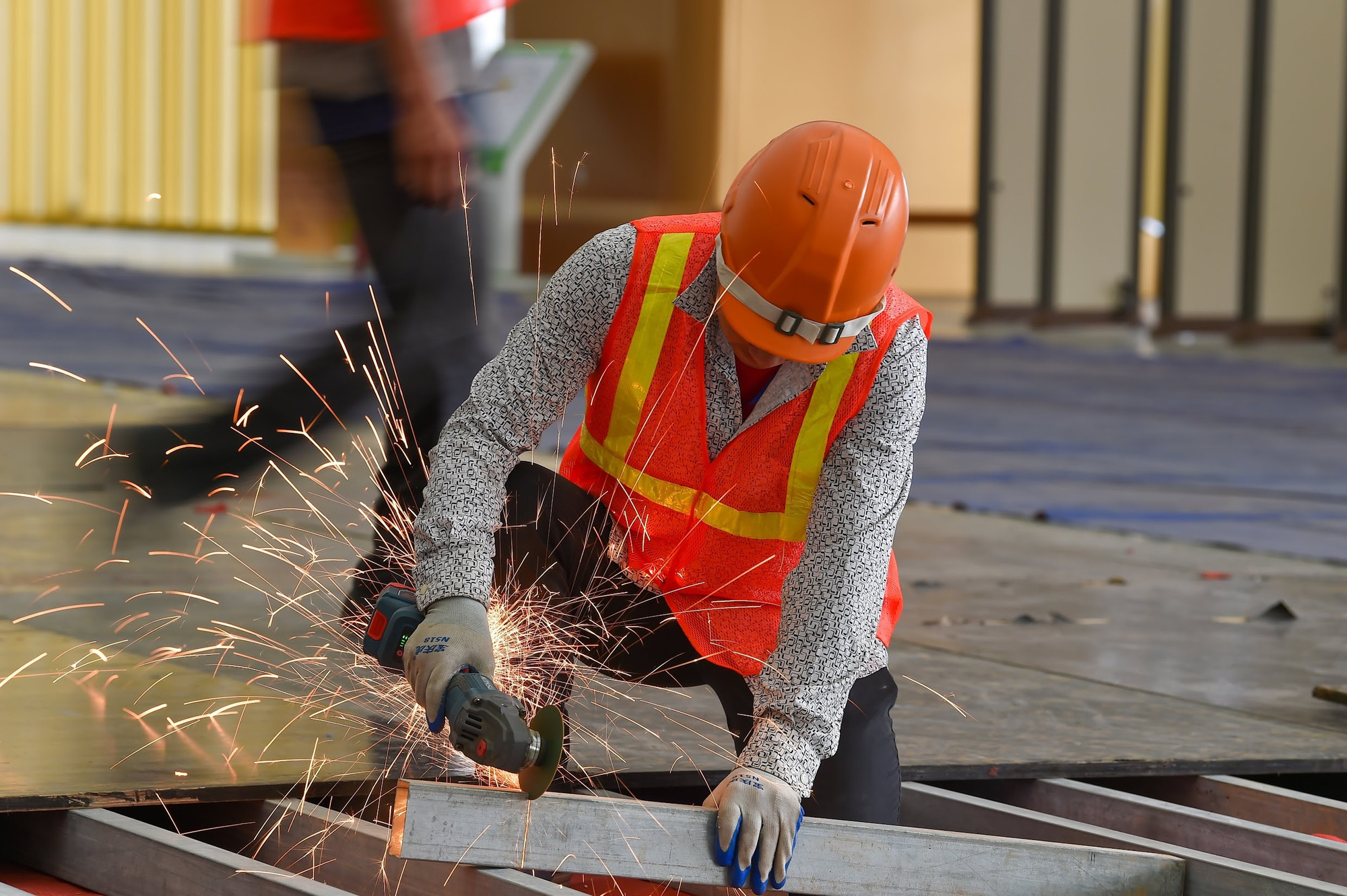 Các đơn vị thi công đang gấp rút triển khai nhiều hạng mục.