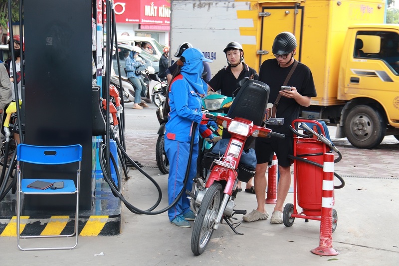 Giá xăng dầu trong nước hôm nay ngày 21/10/2025. Ảnh: Đ.T