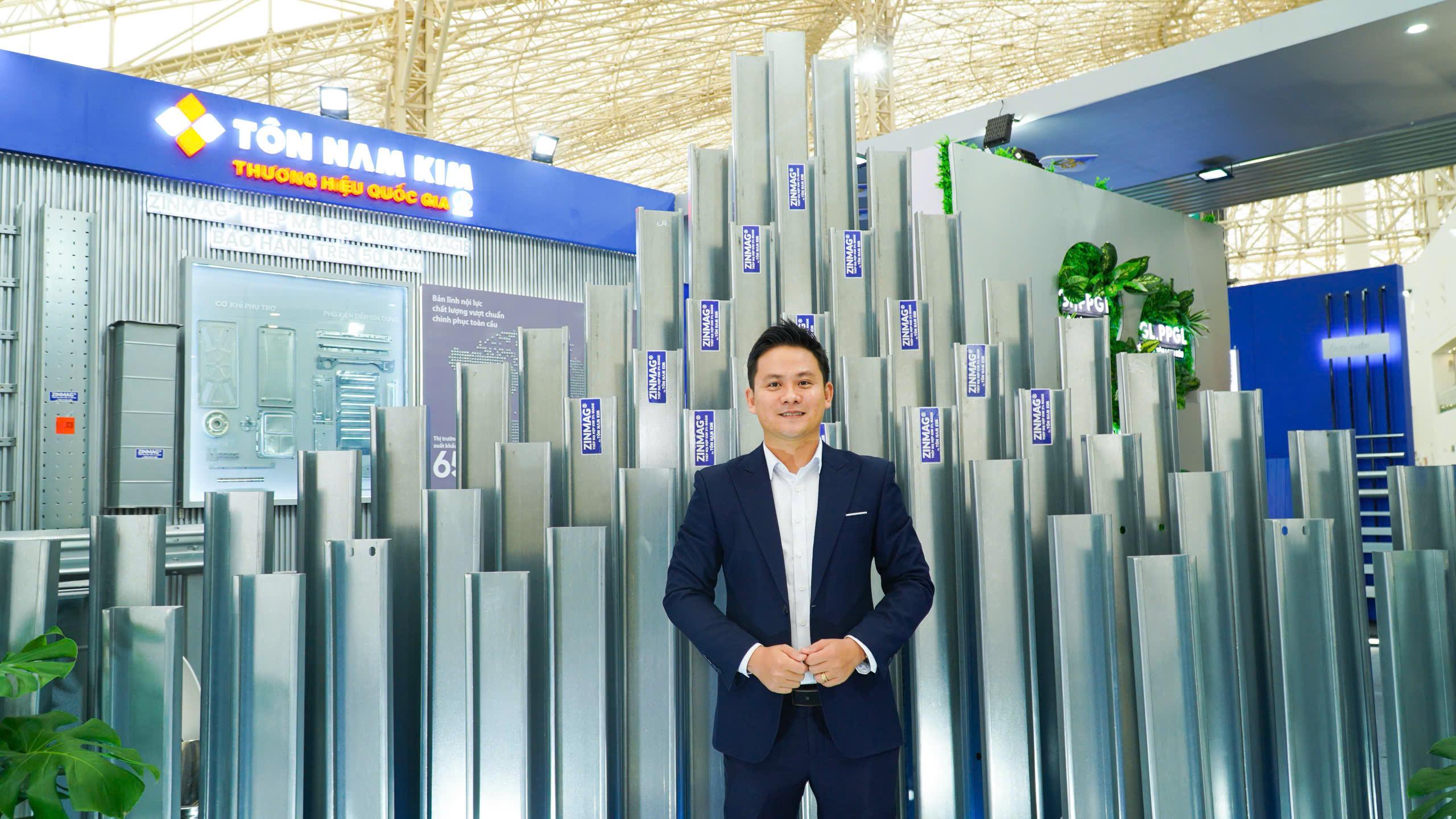 Ông Hồ Sỹ Tài, Giám đốc Marketing Công ty Cổ phần Thép Nam Kim