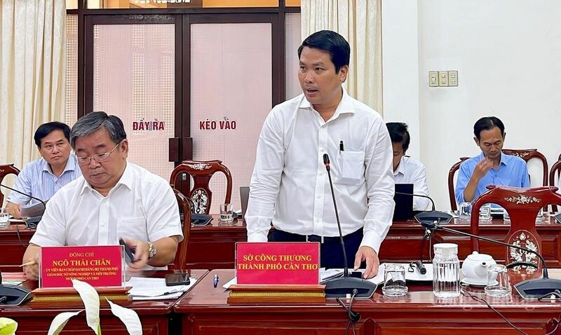 Ông Hà Vũ Sơn, Giám đốc Sở Công Thương TP. Cần Thơ phát biểu tại buổi làm việc.