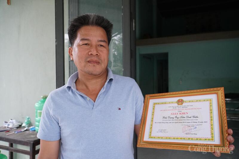 UBND phường Hải Vân đã kịp thời ghi nhận, biểu dương nghĩa cử cao đẹp, ấm áp và đầy tính nhân văn của ông Trần Đình Chiến