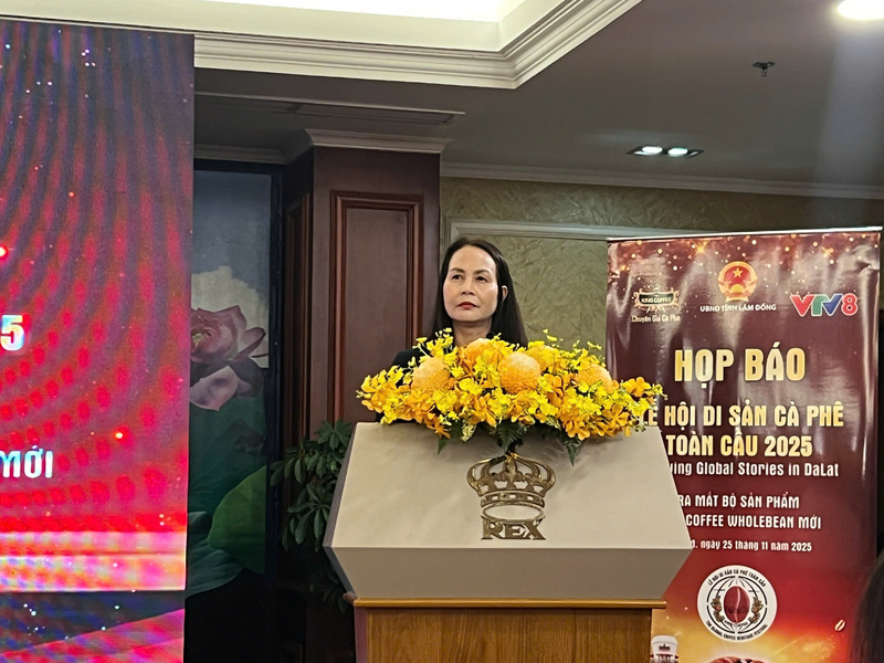 Bà Nguyễn Thị Bích Ngọc - Phó Giám đốc Sở Văn hoá - Thể thao và Du lịch tỉnh Lâm Đồng chia sẻ tại sự kiện. Ảnh: Thanh Thảo.