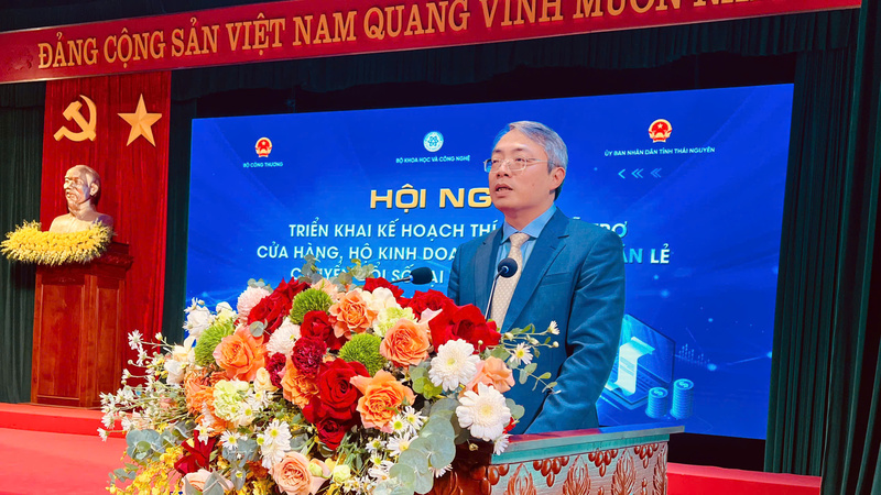 Ông Hoàng Ninh, Phó Cục trưởng Cục Thương mại điện tử và Kinh tế số, Bộ Công Thương nhấn mạnh sự cần thiết của việc đổi mới trong lĩnh vực bán buôn, bán lẻ.