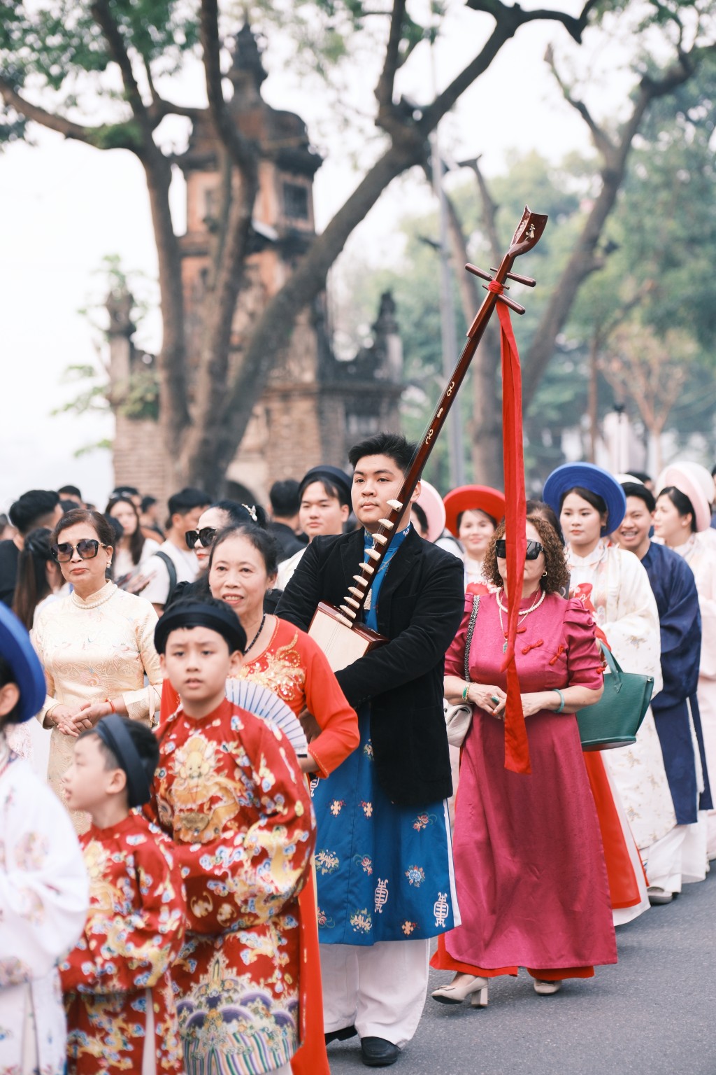 Dàn Hoa hậu rạng ngời hạnh phúc diễu hành Bách hoa hỷ sự Dàn Hoa hậu rạng ngời hạnh phúc diễu hành Bách hoa hỷ sự