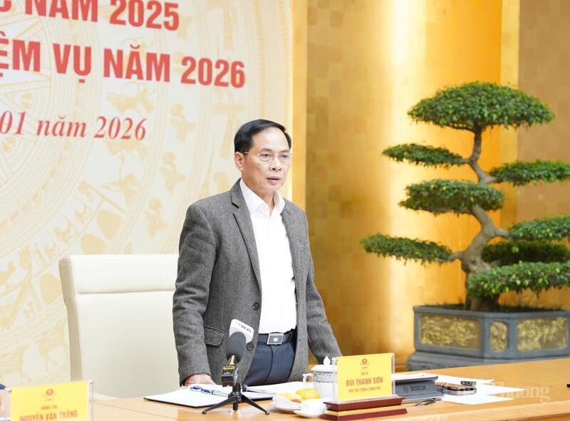 Phó Thủ tướng Chính phủ Bùi Thanh Sơn phát biểu khai mạc hội nghị.