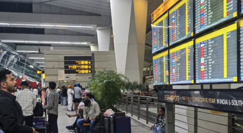 Hàng loạt chuyến bay bị hủy sau cuộc tấn công của Mỹ và Israel vào Iran. Ảnh: India Today