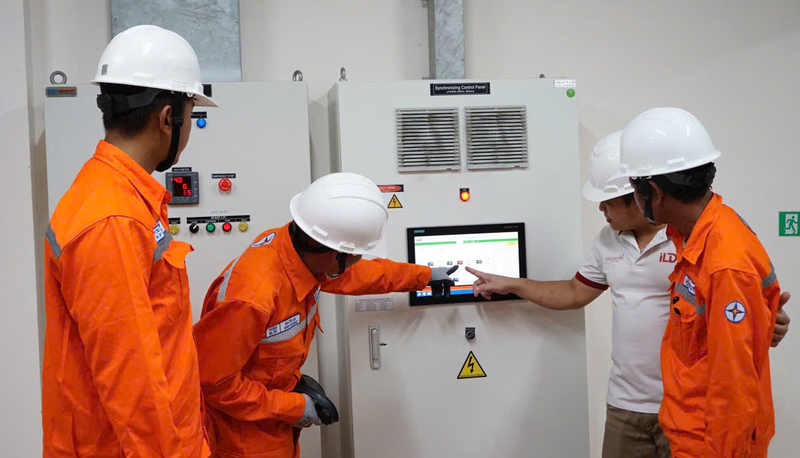 Các công ty điện lực chủ động phối hợp với khách hàng lớn trong công tác đảm bảo điện. Ảnh: EVNSPC.