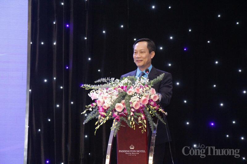 Ông Lê An Hải - Ủy viên Đoàn Chủ tịch Tổng Liên đoàn Lao động Việt Nam, Chủ tịch Công đoàn Công Thương Việt Nam phát biểu khai mạc hội nghị.