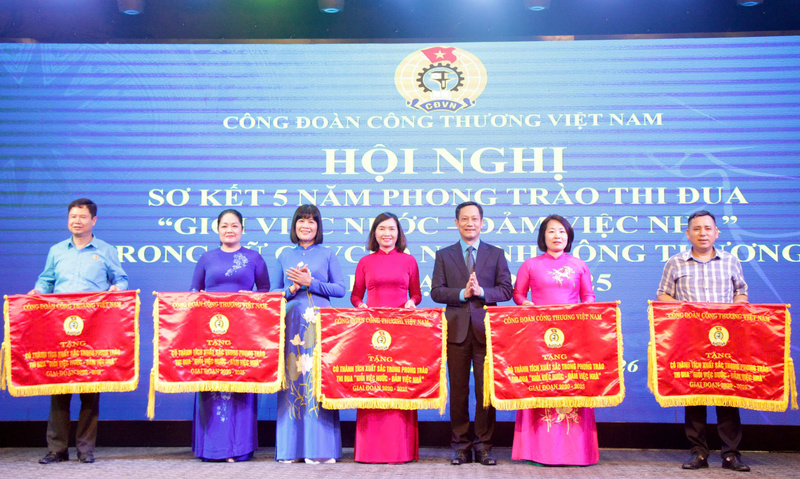 Hội nghị sơ kết 5 năm phong trào thi đua