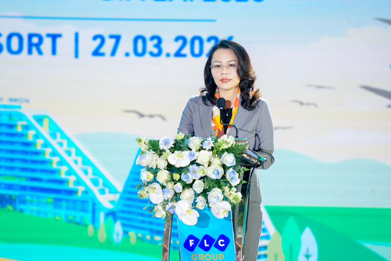 Tiến sĩ Hương Trần Kiều Dung, Phó Chủ tịch Thường trực Tập đoàn FLC phát biểu tại hội thảo.